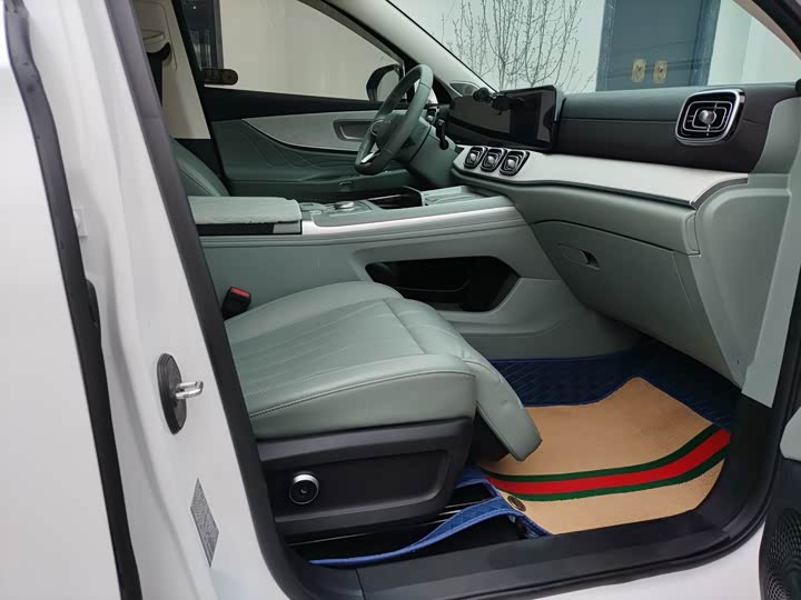 Photo 7 - Chery Fulwin T10