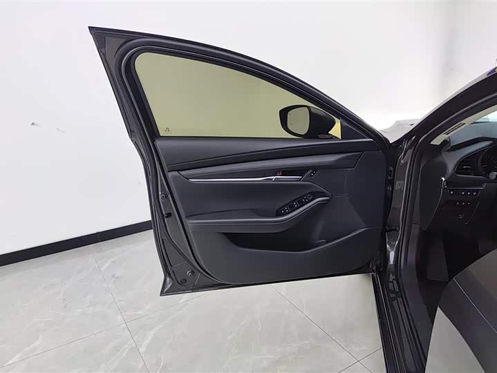 Mazda 3 (Axela) 2023 2023款 2.0L 自动质耀版
