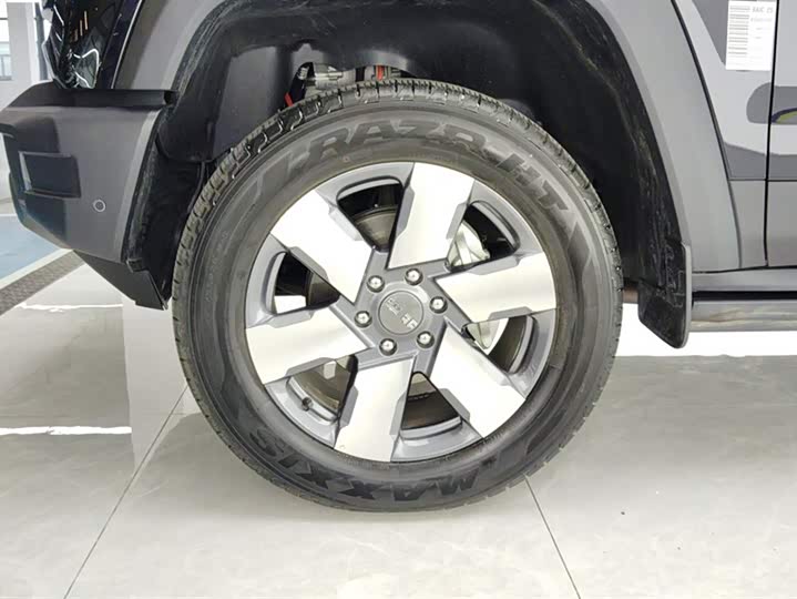 Фото 6 - BAIC Beijing BJ40 Hybrid