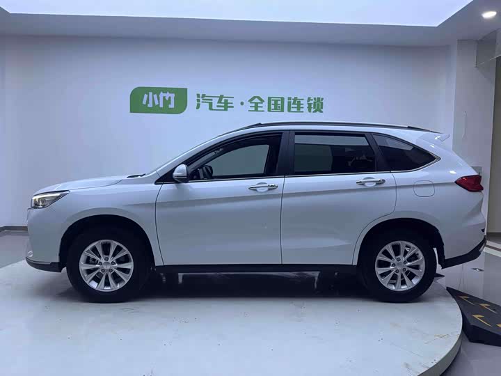 Фото 9 - Haval M6