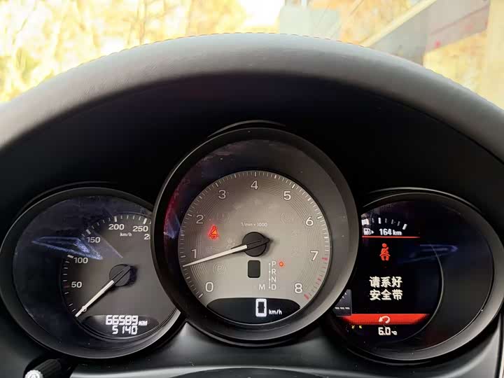 Фото 8 - Porsche Macan