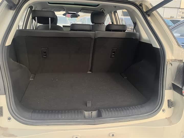 Фото 4 - Baojun Yunduo