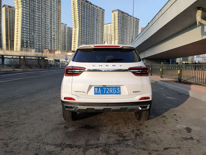 Фото 9 - Chery Tiggo 5x