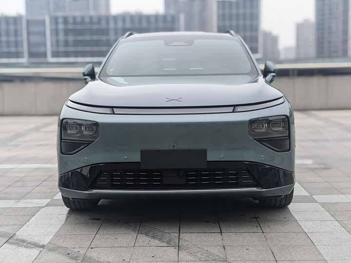 Фото 2 - XPeng G9