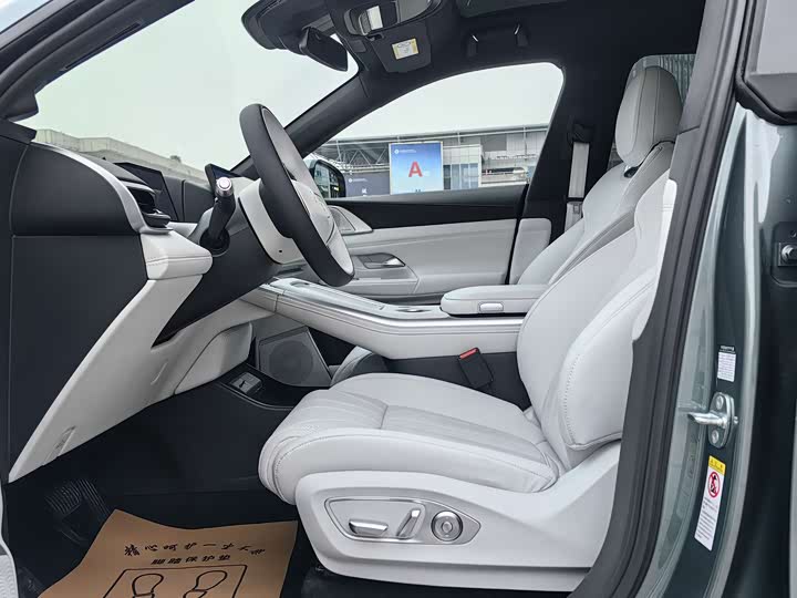 Фото 9 - XPeng G9