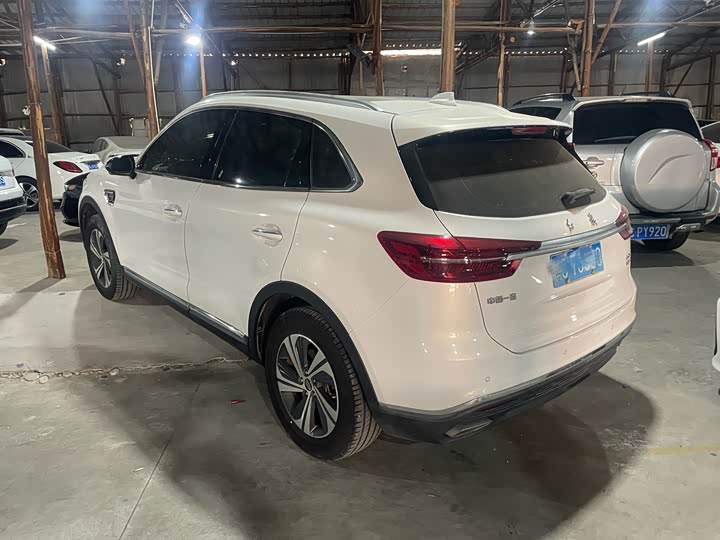 Photo 3 - Hongqi HS5