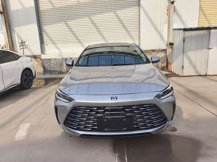 Photo 2 - Buick Regal