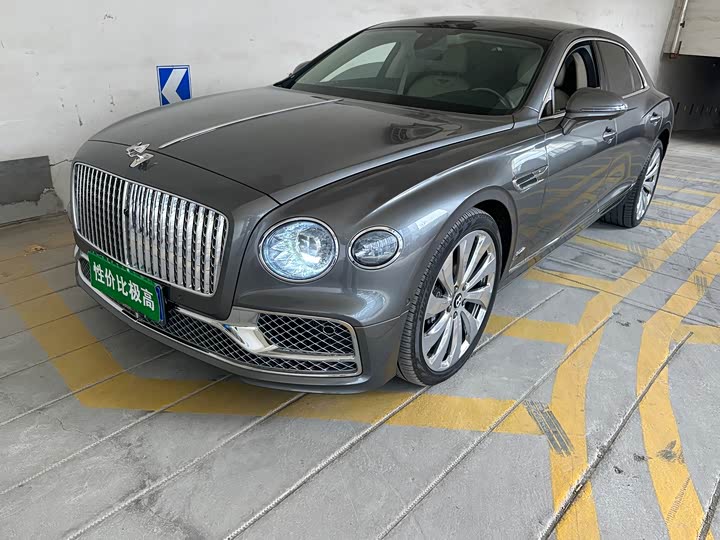 Фото 1 - Bentley Flying Spur
