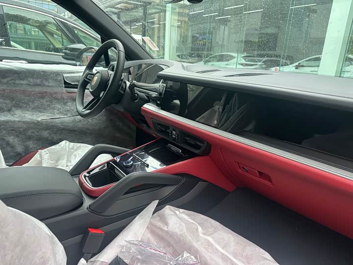 Фото 5 - Porsche Cayenne