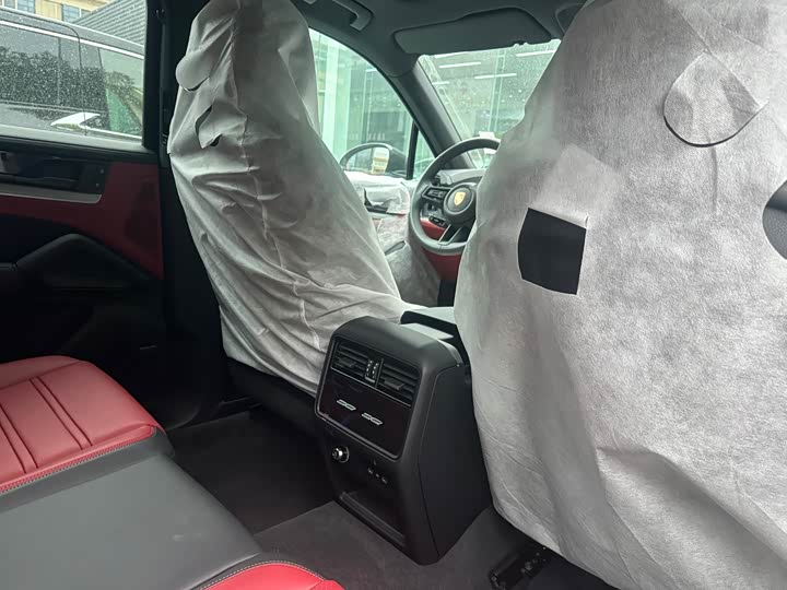 Фото 7 - Porsche Cayenne