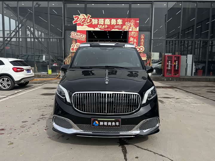 Photo 2 - Mercedes-Benz Vito