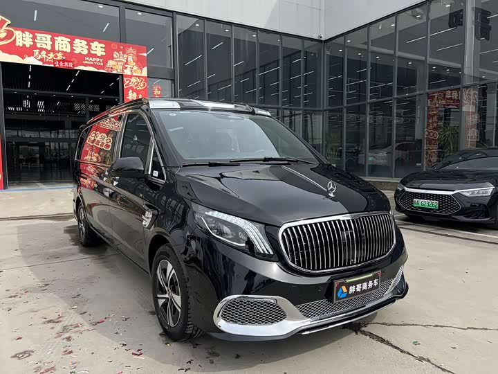 Photo 3 - Mercedes-Benz Vito