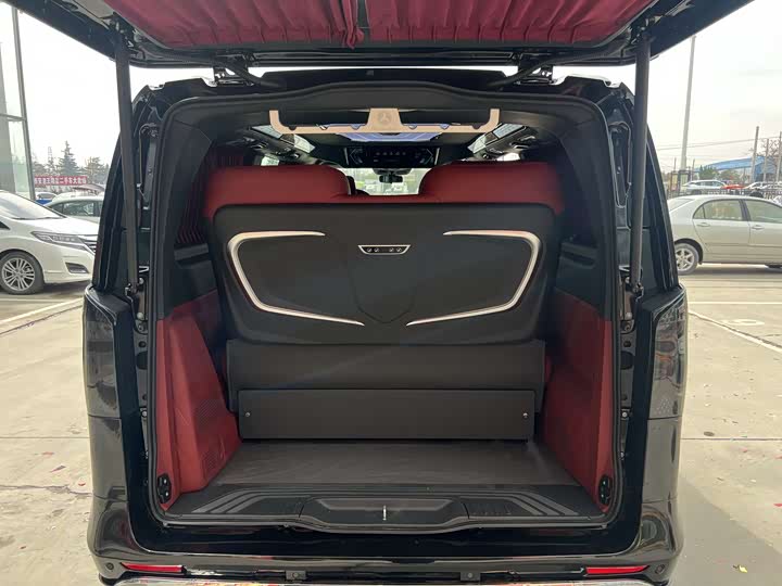 Photo 7 - Mercedes-Benz Vito