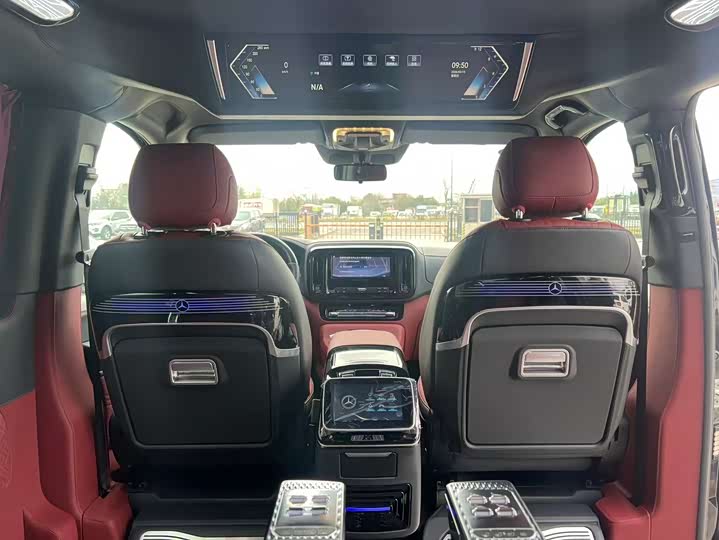 Photo 9 - Mercedes-Benz Vito