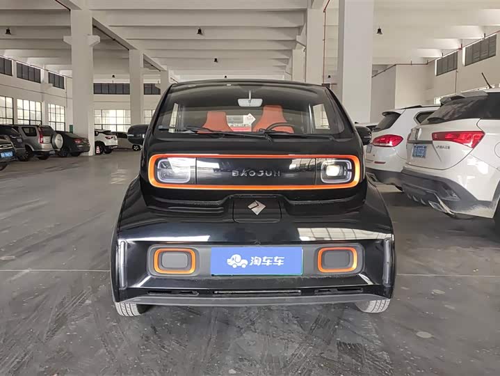 Фото 2 - Baojun KiWi EV