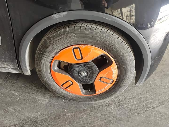 Фото 6 - Baojun KiWi EV