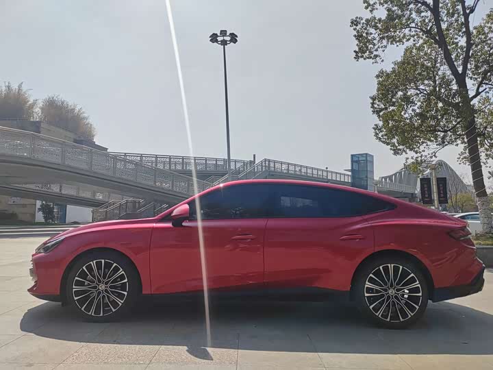 Фото 6 - MG Motor 7