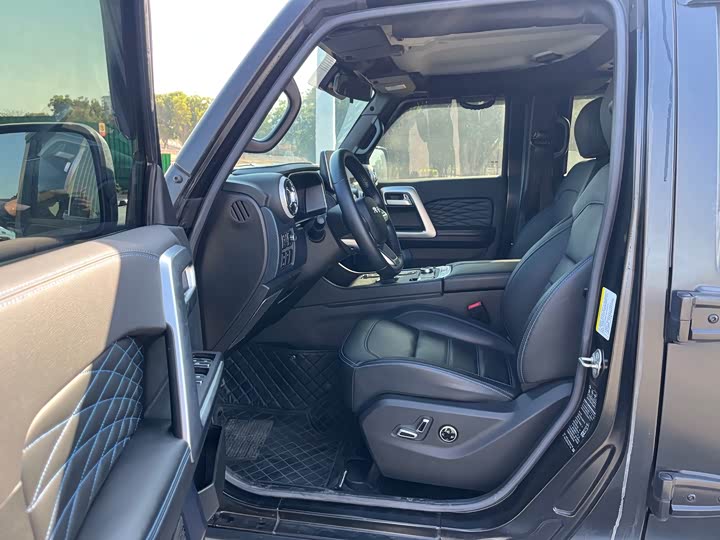 Фото 8 - BAIC Beijing BJ40