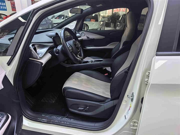 Фото 5 - BYD Dolphin