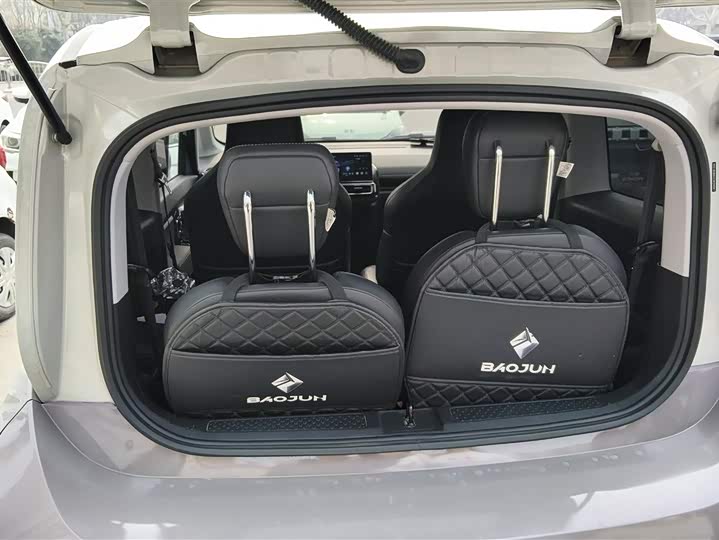 Фото 4 - Baojun KiWi EV