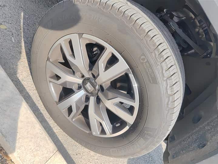 Фото 6 - Tank 300