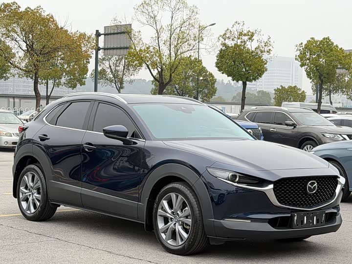 Photo 2 - Mazda CX-30