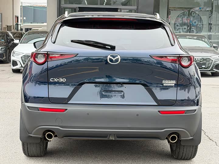 Photo 4 - Mazda CX-30