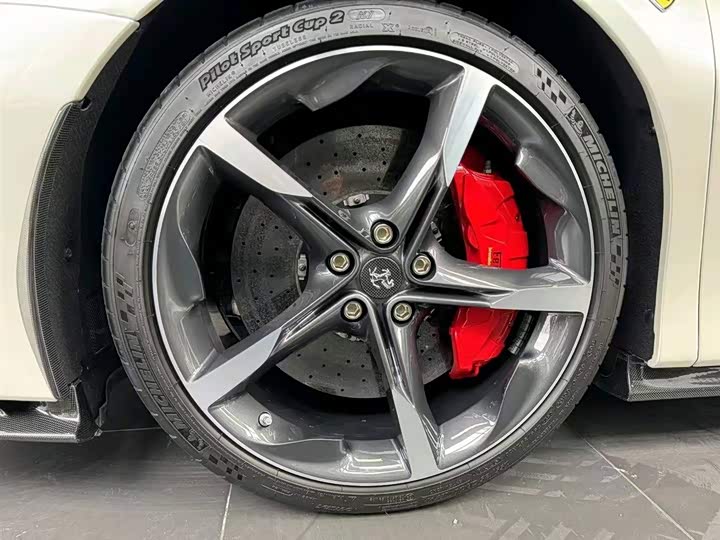 Фото 5 - Ferrari SF90