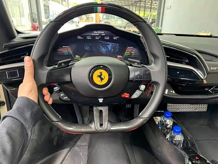 Фото 7 - Ferrari SF90