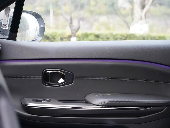 Фото 9 - Nio ES6