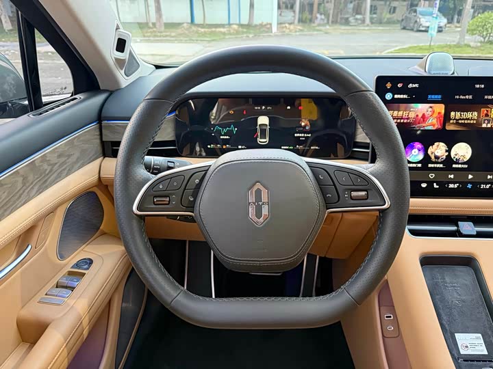 Фото 8 - Aito M5