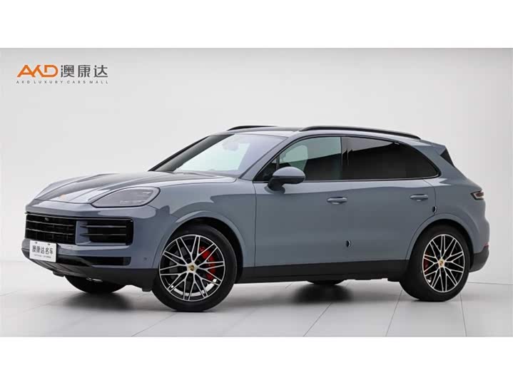 Photo 1 - Porsche Cayenne