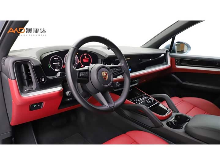 Photo 6 - Porsche Cayenne