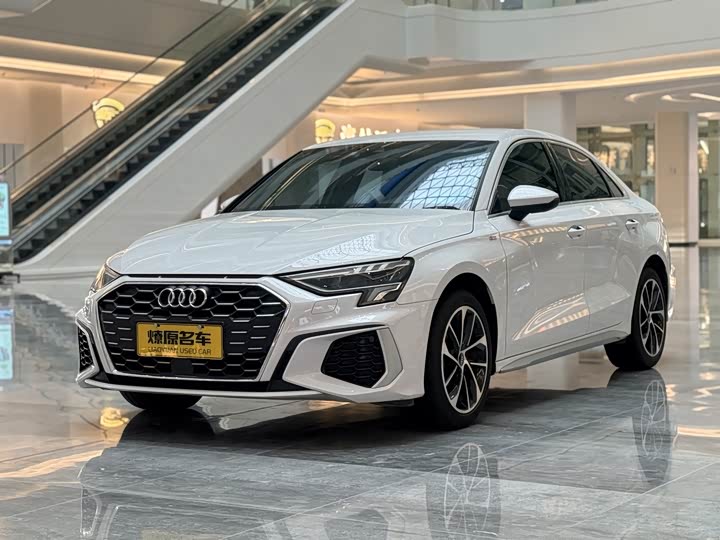 Фото 1 - Audi A3