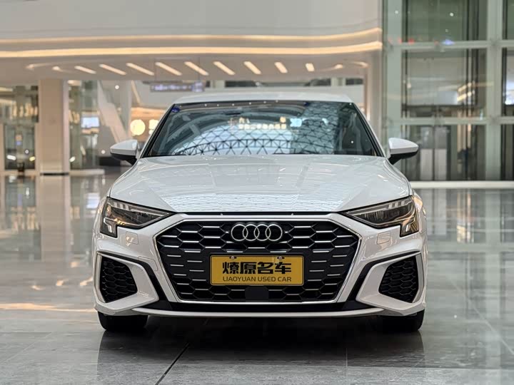 Фото 2 - Audi A3