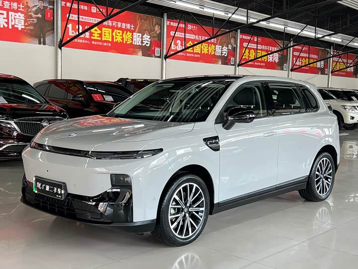 Photo 1 - Leapmotor B10