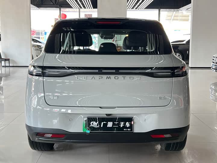 Photo 4 - Leapmotor B10