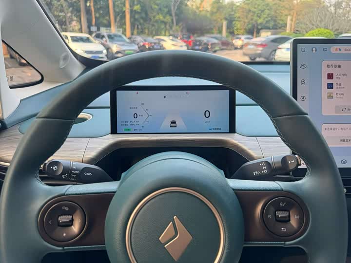 Фото 9 - Baojun Yunduo