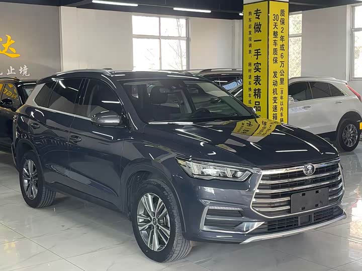 Фото 3 - BYD Song Pro