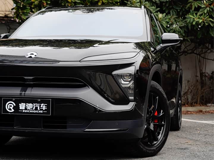 Фото 7 - Nio ES6