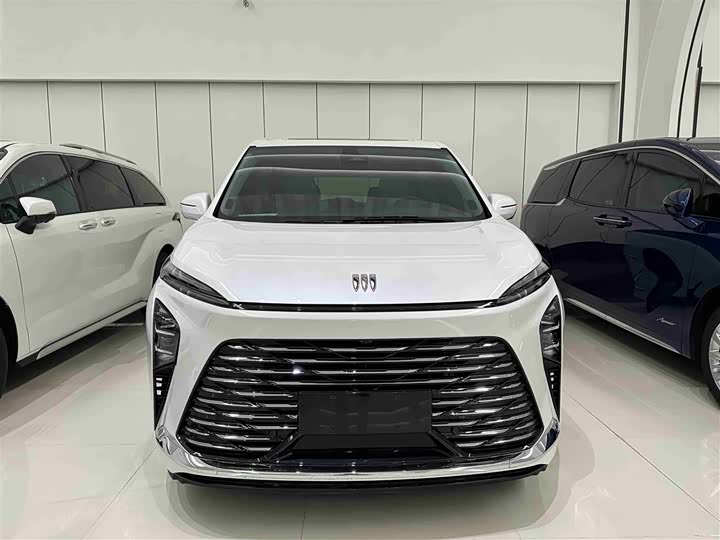 Фото 2 - Buick GL8 ES