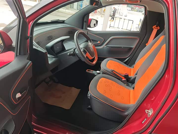 Фото 9 - Baojun E100