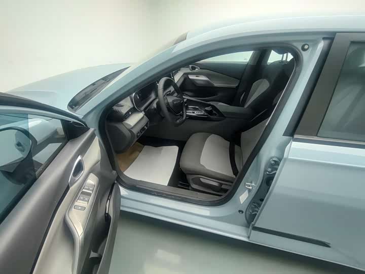 Фото 4 - Baojun RC-5