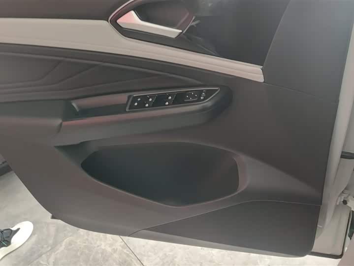 Фото 7 - Jetta VS7