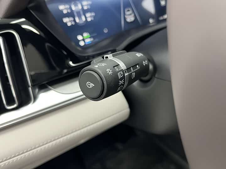 Фото 9 - BYD Song Plus Hybrid/EV