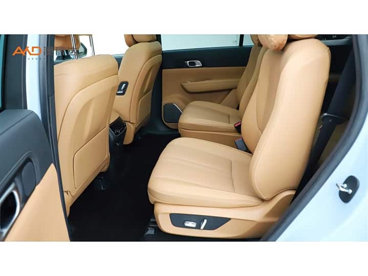 Фото 7 - LiXiang One