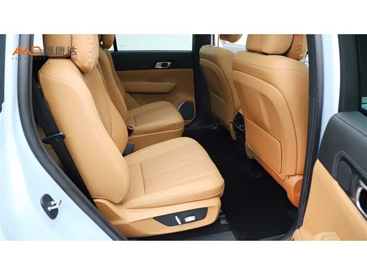 Фото 8 - LiXiang One