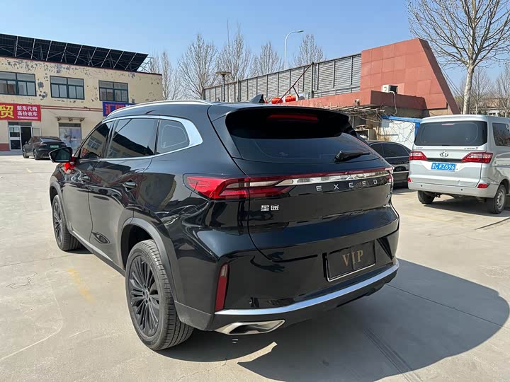 Фото 9 - Exeed TXL