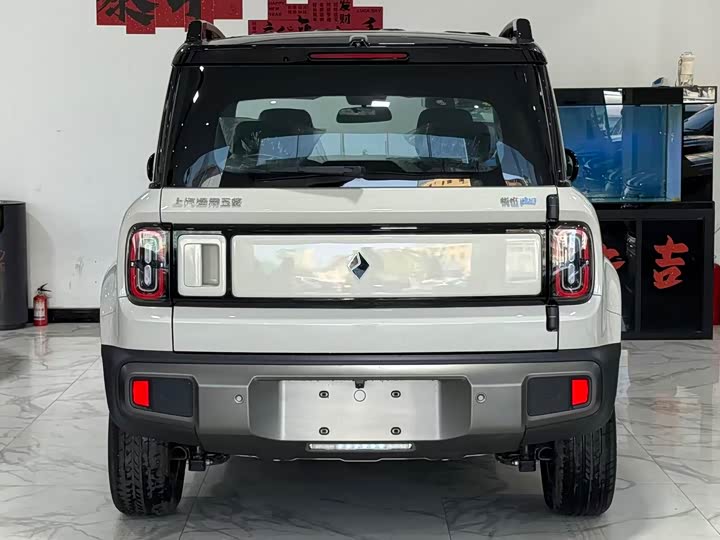 Фото 8 - Baojun Yep Plus