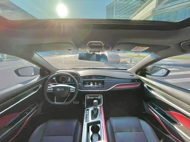 Фото 5 - Geely Binrui